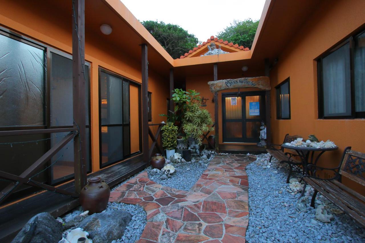 Maison d'hôtes Majin No Tsubo à Nakijin Extérieur photo